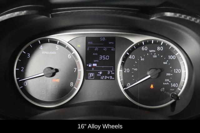 2024 Nissan Versa 1.6 S