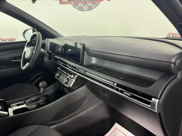 2025 Hyundai Santa Cruz SE