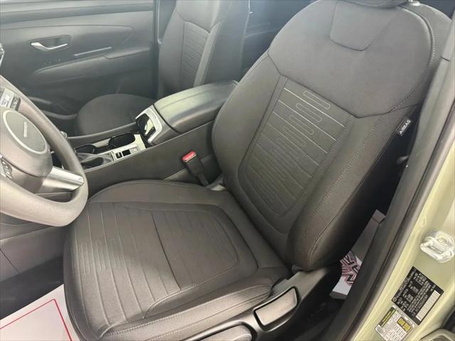 2025 Hyundai Santa Cruz SE