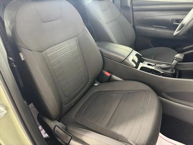 2025 Hyundai Santa Cruz SE