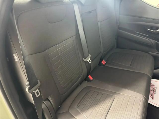 2025 Hyundai Santa Cruz SE