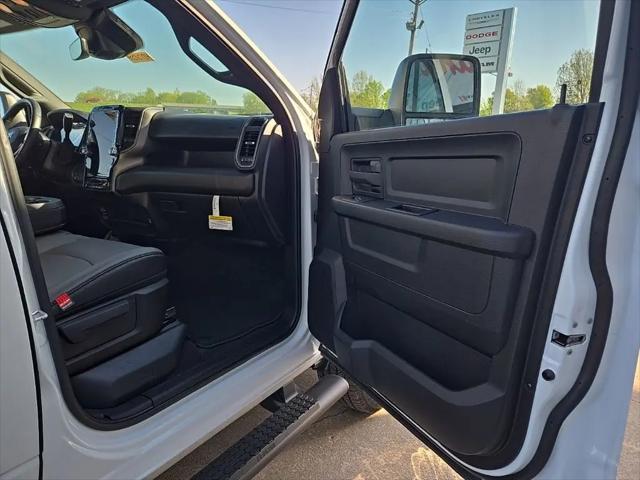 2026 Ram 2500 Tradesman Crew Cab 4x4 6'4" Box