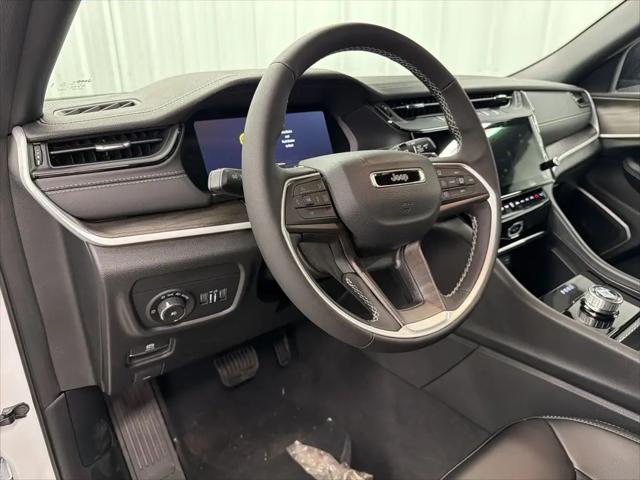 2026 Jeep Grand Cherokee Limited 4x2