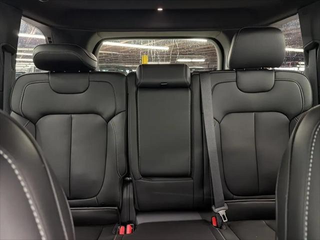 2026 Jeep Grand Cherokee Limited 4x2