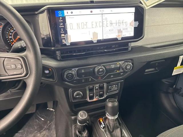 2026 Jeep Gladiator Sport