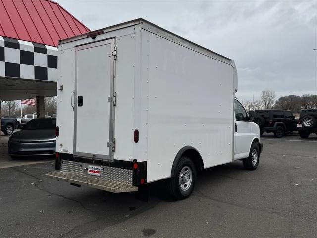 2019 Chevrolet Express Cutaway 4500 3500