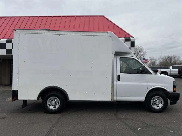 2019 Chevrolet Express Cutaway 4500 3500