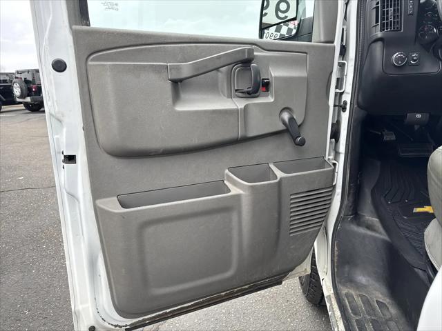 2019 Chevrolet Express Cutaway 4500 3500