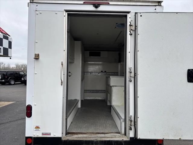2019 Chevrolet Express Cutaway 4500 3500