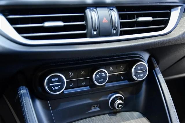 2023 Alfa Romeo Stelvio Ti AWD