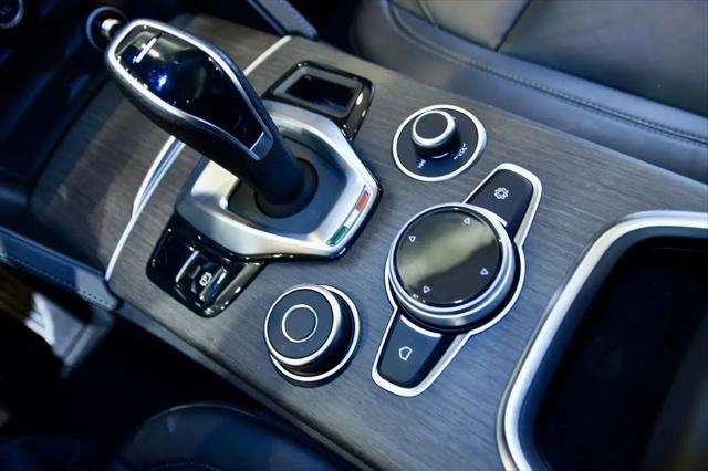 2023 Alfa Romeo Stelvio Ti AWD