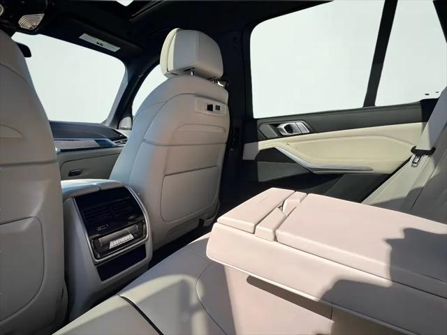 2021 BMW X5 M50i