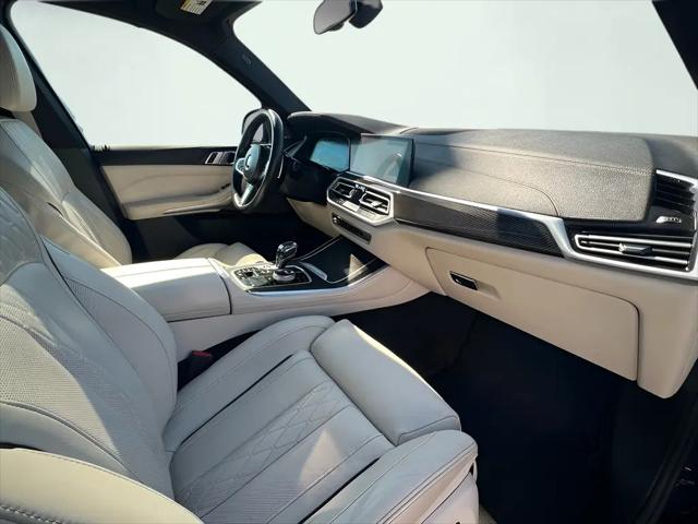 2021 BMW X5 M50i