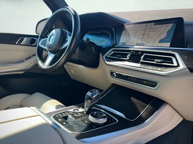 2021 BMW X5 M50i