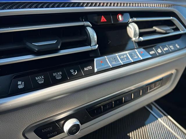 2021 BMW X5 M50i