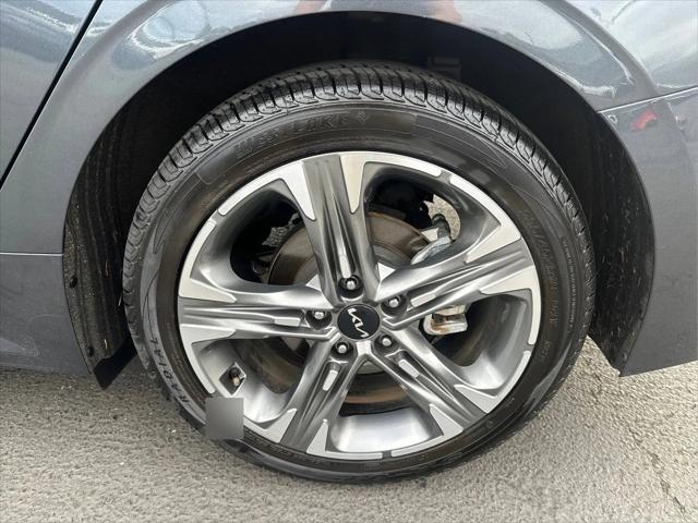2023 Kia K5 EX