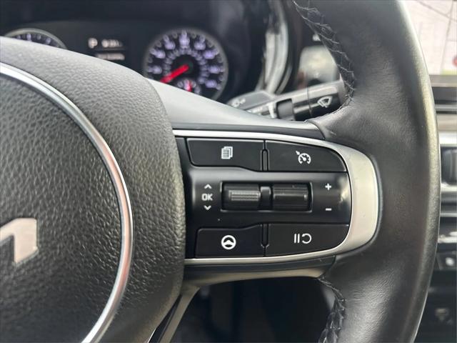 2023 Kia K5 EX