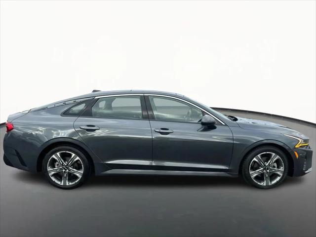 2023 Kia K5 EX