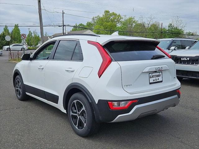 2025 Kia Niro EX