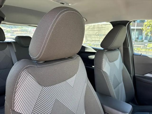 2027 Chevrolet Bolt LT FWD