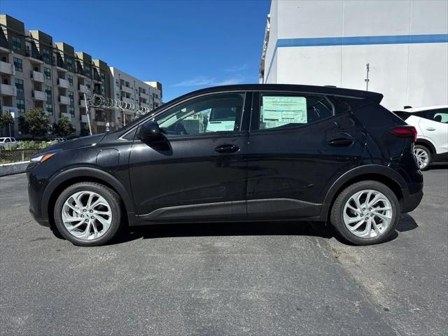 2027 Chevrolet Bolt LT FWD