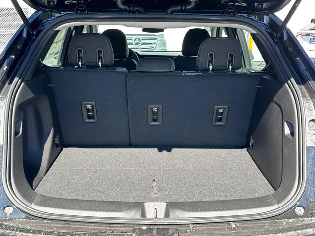 2027 Chevrolet Bolt LT FWD