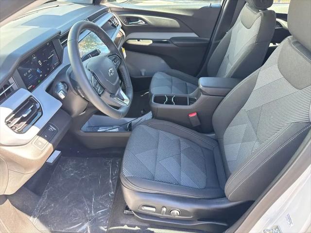 2027 Chevrolet Bolt LT FWD