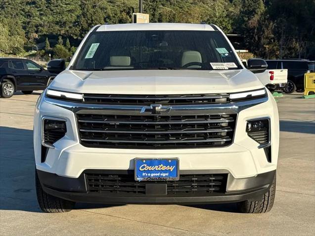2026 Chevrolet Traverse FWD LT