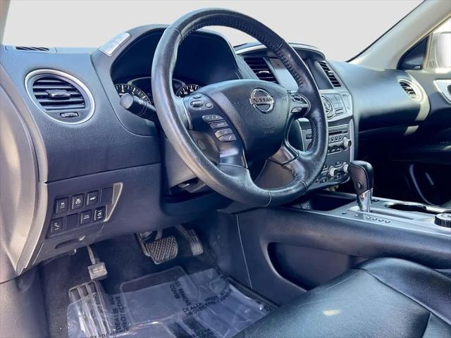 2020 Nissan Pathfinder SL 4WD