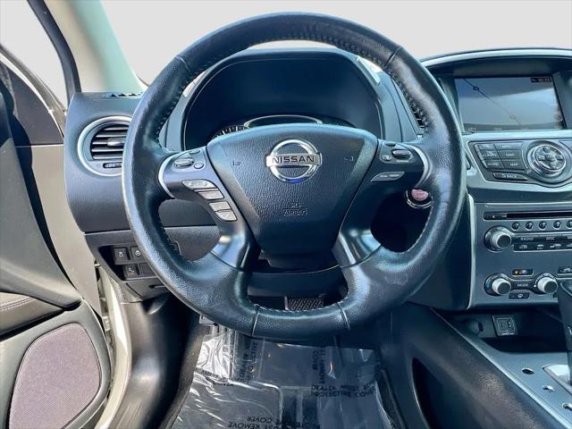 2020 Nissan Pathfinder SL 4WD