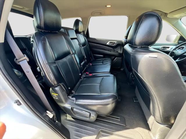 2020 Nissan Pathfinder SL 4WD