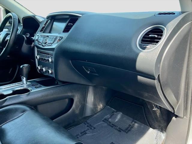 2020 Nissan Pathfinder SL 4WD