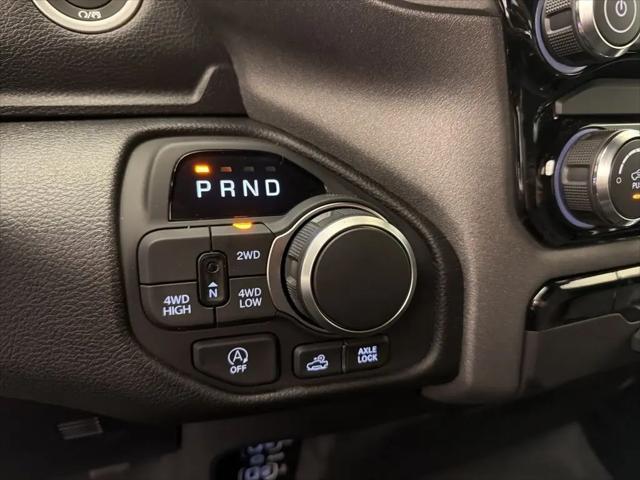 2026 Ram 1500 Warlock Crew Cab 4x4 5'7" Box