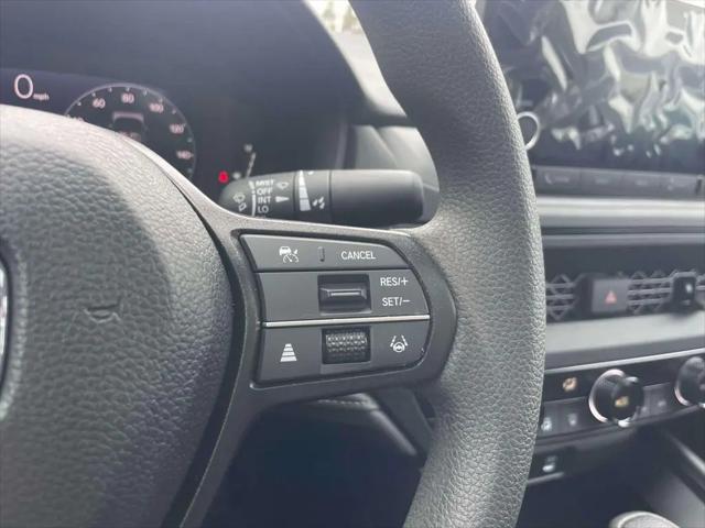 2025 Honda Accord Sedan SE