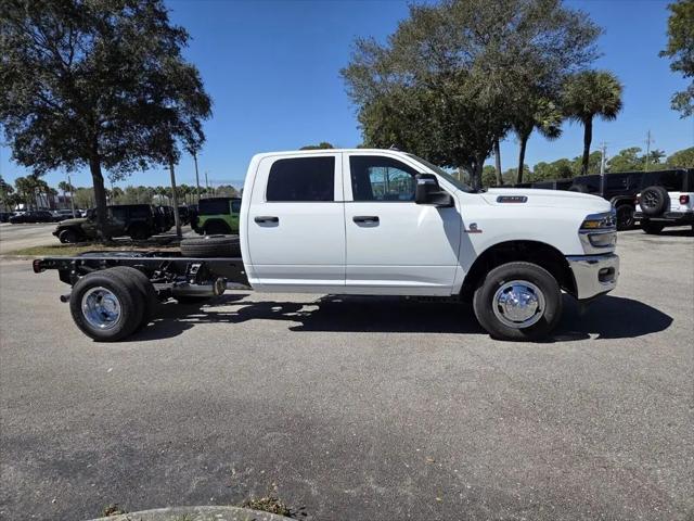 2026 Ram 3500 Tradesman/Big Horn
