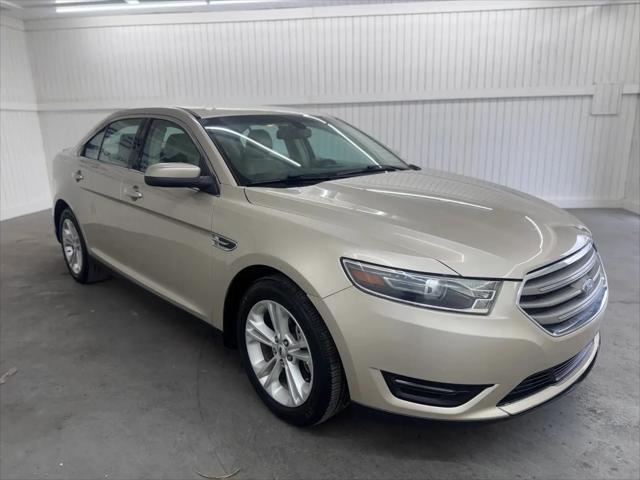 2018 Ford Taurus SEL