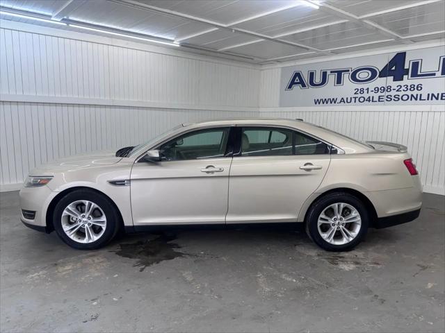 2018 Ford Taurus SEL