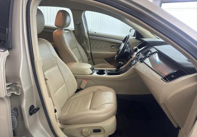 2018 Ford Taurus SEL