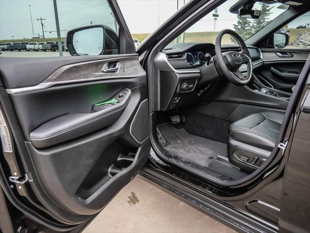 2026 Jeep Grand Cherokee L Limited 4x4