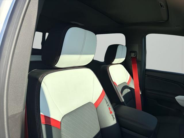 2026 GMC Canyon AT4X, 4WD