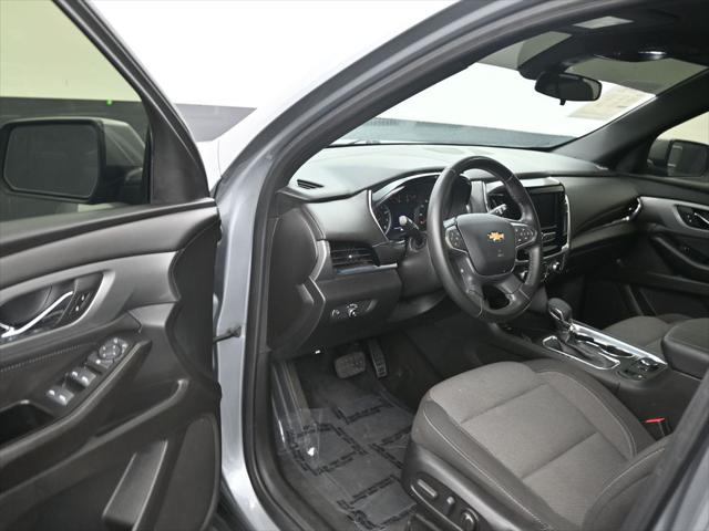 2023 Chevrolet Traverse FWD LT Cloth