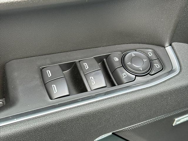 2026 GMC Sierra 1500 Crew Cab, Standard Bed, SLT, 4WD