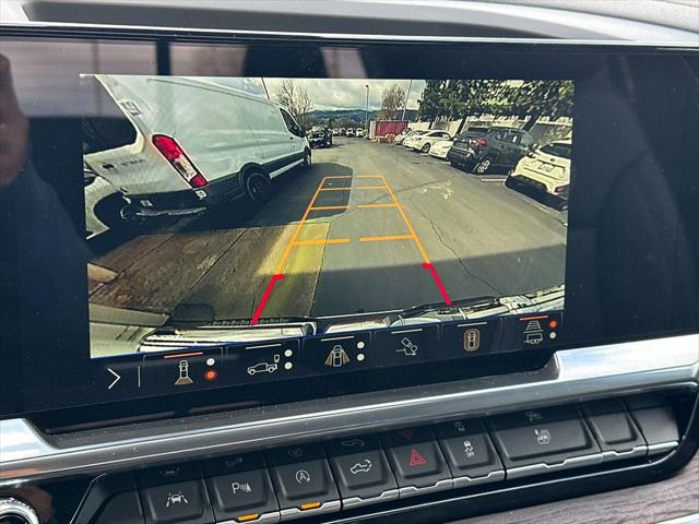 2026 GMC Sierra 1500 Crew Cab, Standard Bed, SLT, 4WD