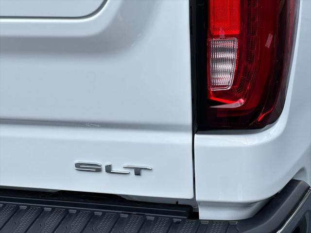 2026 GMC Sierra 1500 Crew Cab, Standard Bed, SLT, 4WD