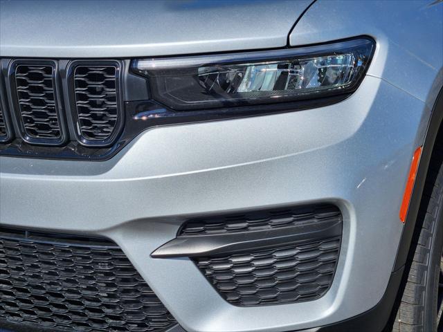 2025 Jeep Grand Cherokee Altitude X 4x4