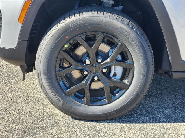 2025 Jeep Grand Cherokee Altitude X 4x4