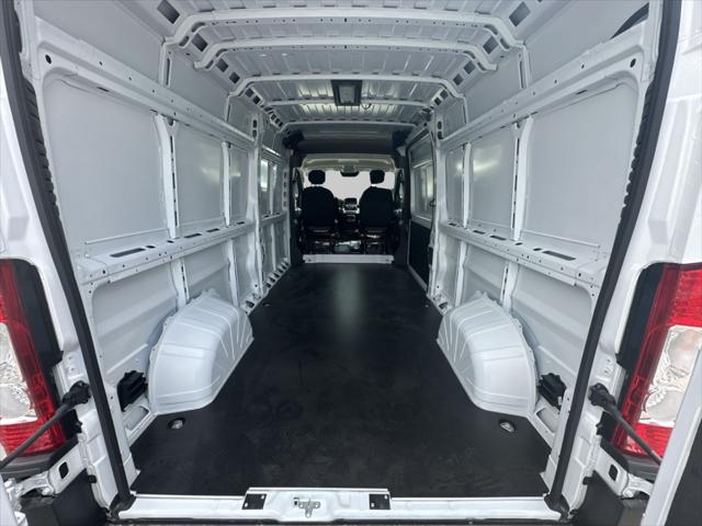 2026 Ram ProMaster 2500 Cargo Van Tradesman High Roof 159" WB w/Pass Seat
