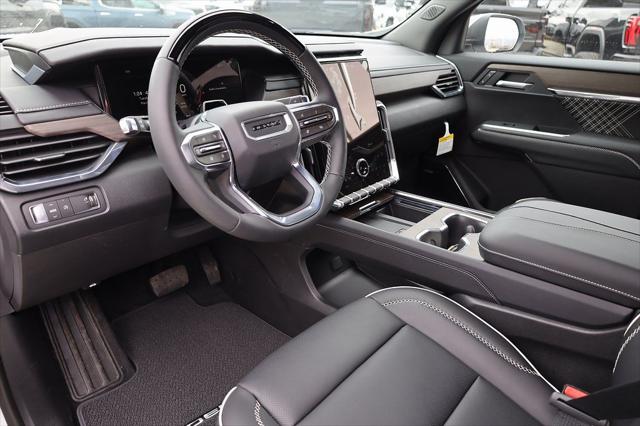 2026 GMC Acadia Denali FWD