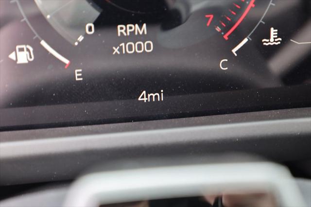 2026 GMC Acadia Denali FWD