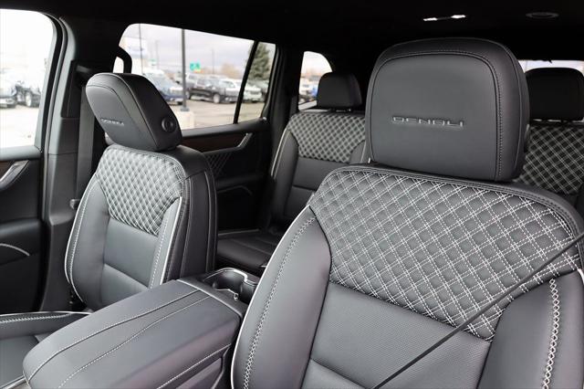 2026 GMC Acadia Denali FWD